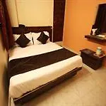 Oyo Rooms Maninagar Station 3
