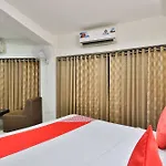 Oyo Rooms 229 Hotel Classic Inn