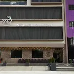 Hotel Leisure