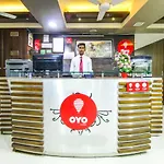 Oyo 893 Hotel Seven