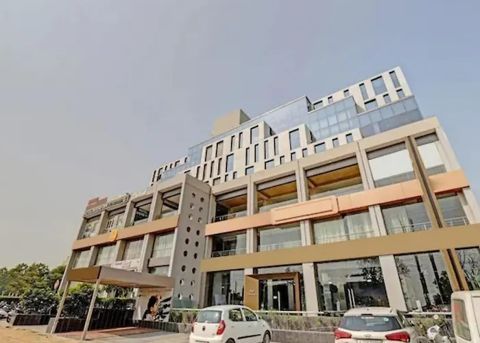 Hotel Avens Inn