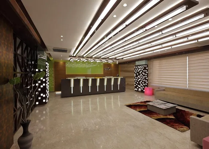 Hotel The Lotus Park