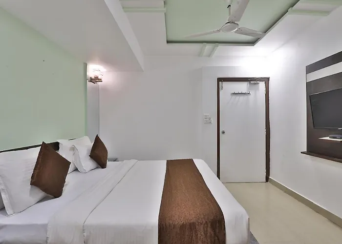 Hotel Relax Nr Pakwan