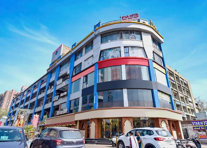 Fabhotel Star
