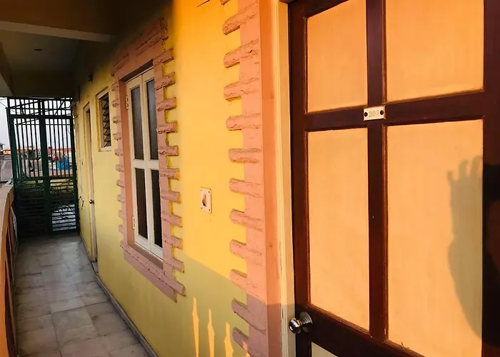 Jai Radhe Hotel