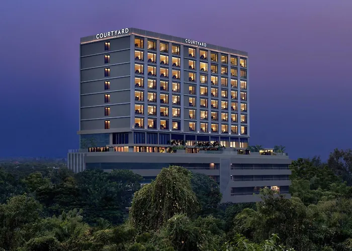 Courtyard By Marriott Ahmedabad Sindhu Bhavan Road