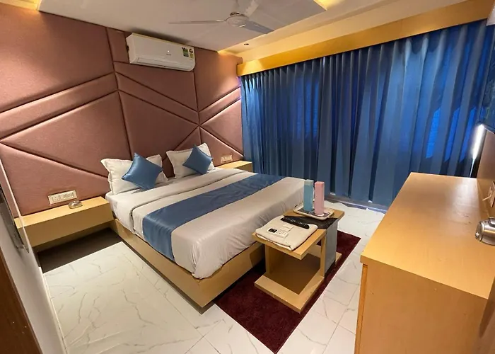 Hotel Phoniex