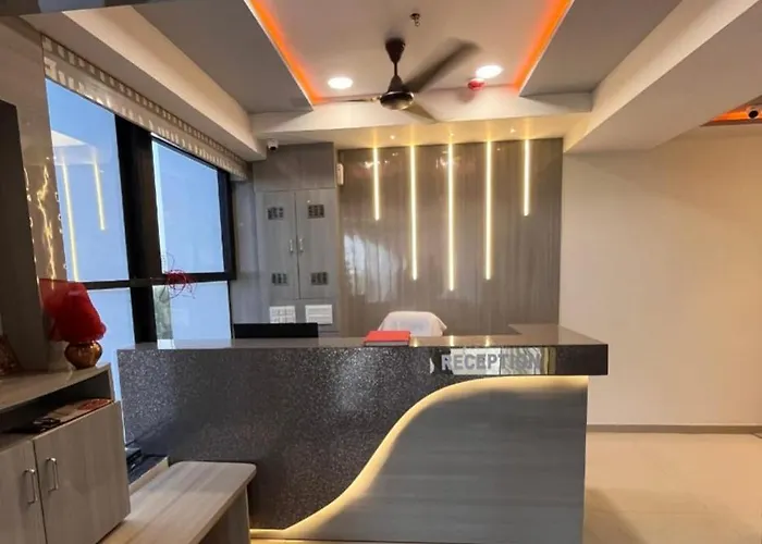 Hotel R K Villa
