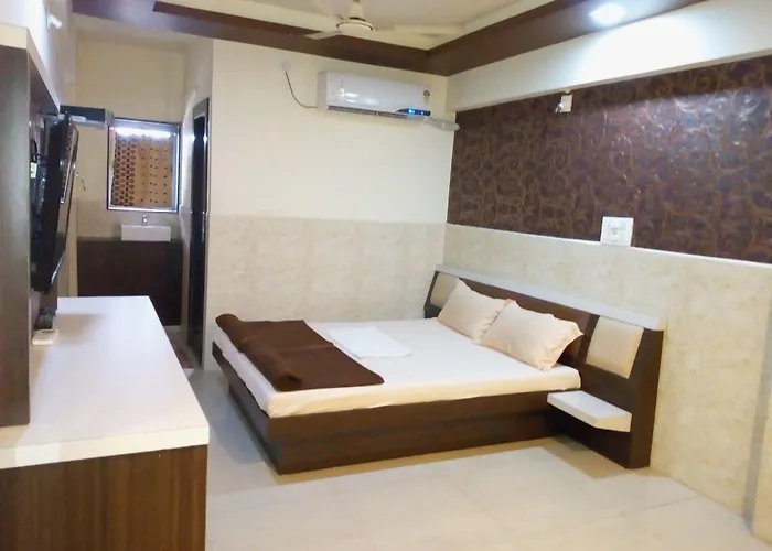 Hotel Gokul