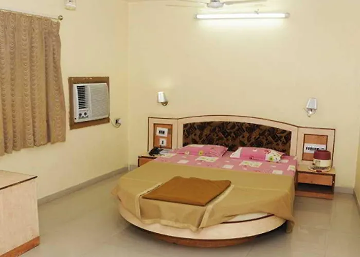Neelkanth Inn Paldi