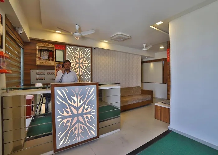 Hotel Sunstar Inn