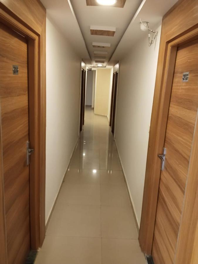Guest house Khushi Palace Ahmedabad