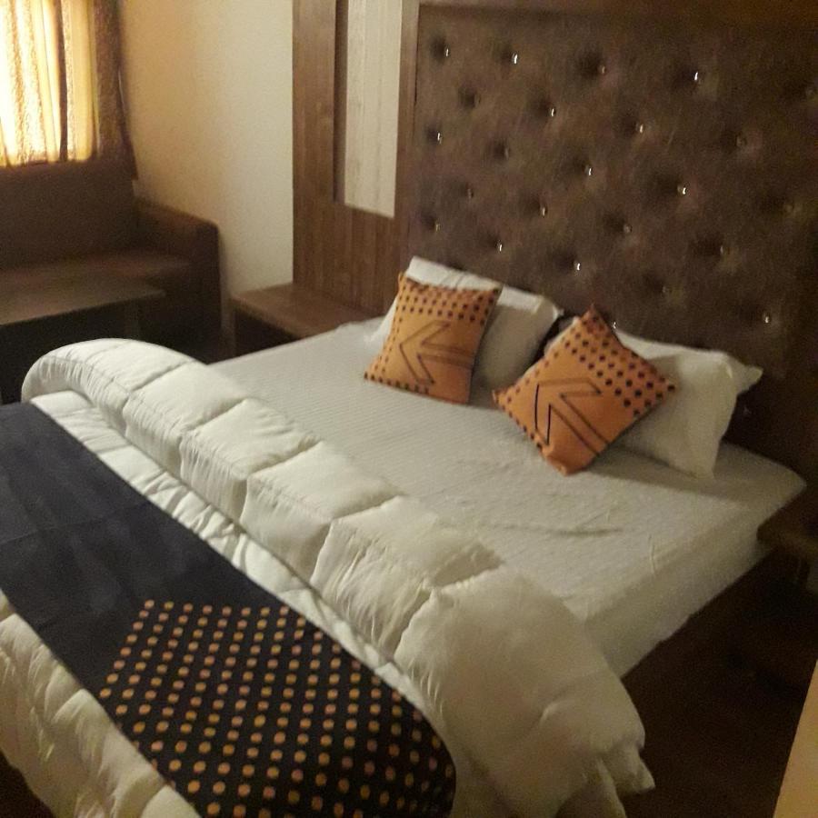 Khushi Palace