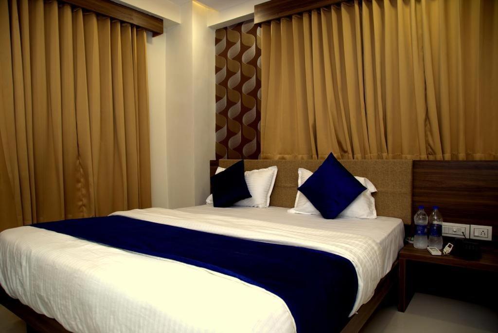 Hotel Hotel Leisure Ahmedabad