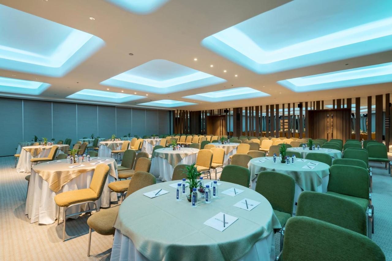 Hotel Wyndham Shela 5*