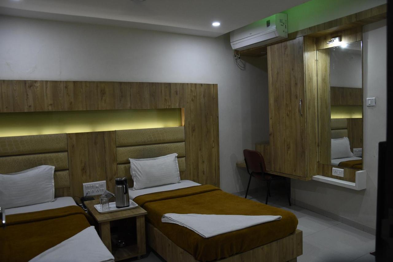 Midtown 3*