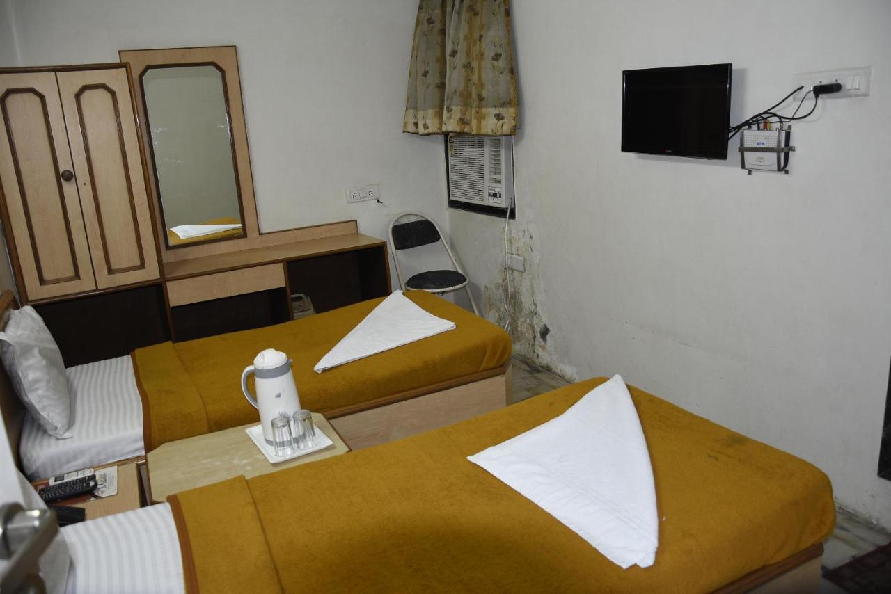 Hotel Midtown Ahmedabad