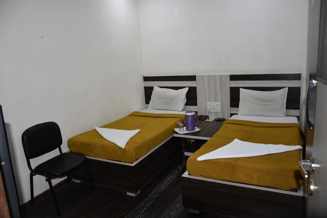 Midtown Hotel Ahmedabad