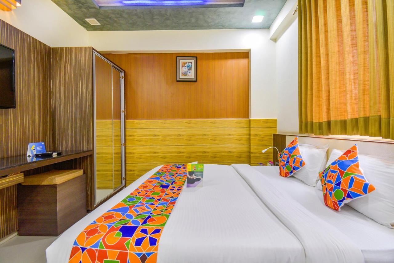 Fabhotel Kohinoor Plaza Hotel