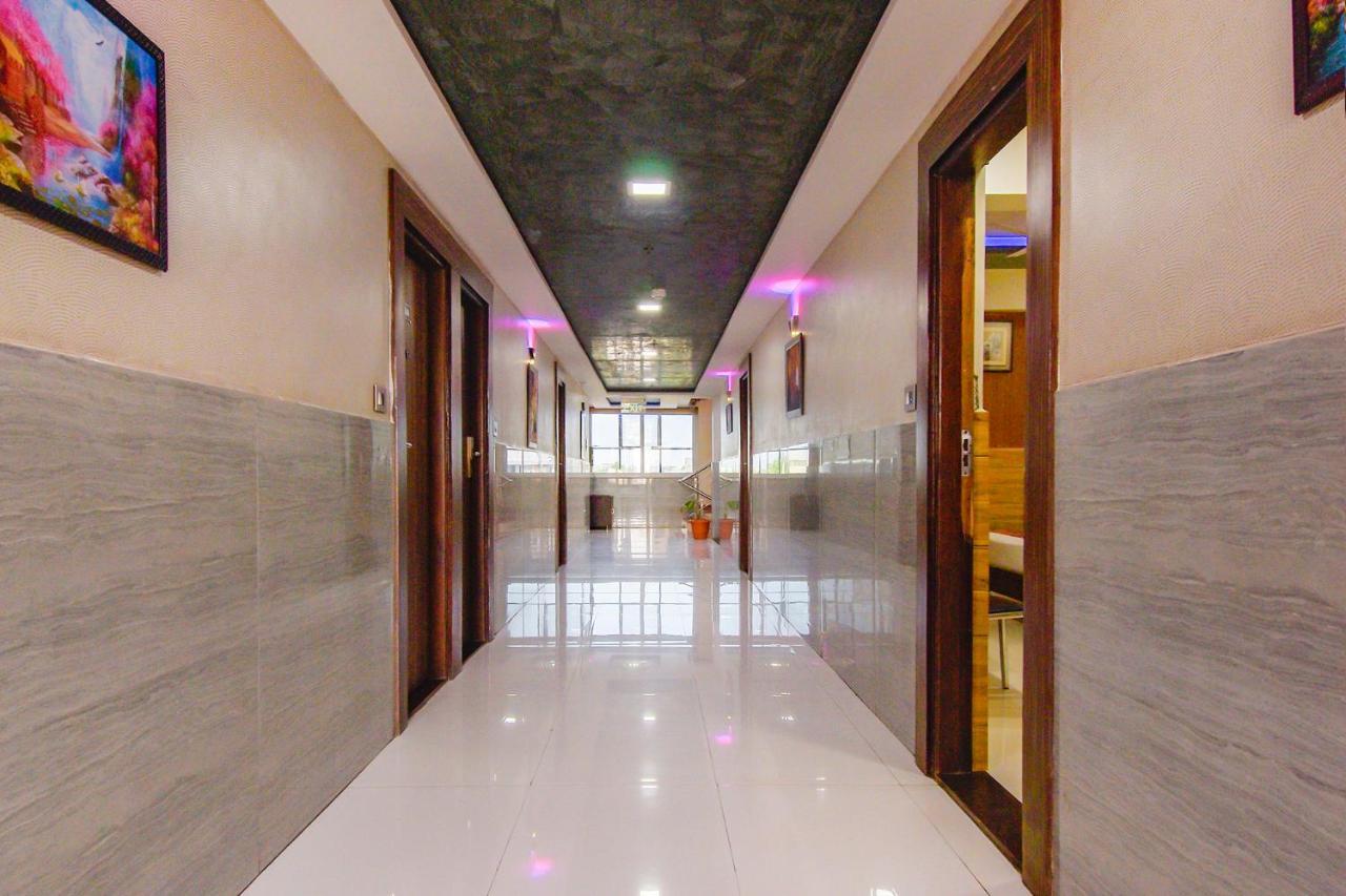 Fabhotel Kohinoor Plaza Ahmedabad