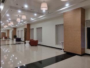 Hotel Holiday Express Ashram Road 3*
