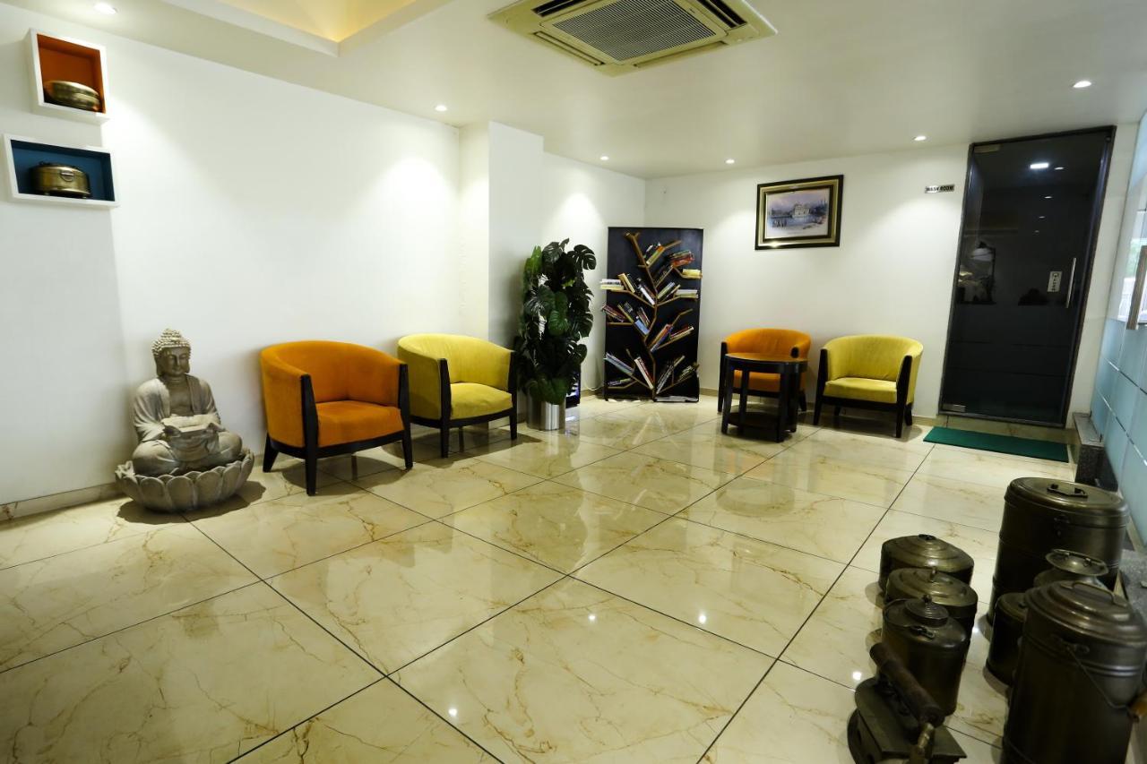 Hotel The Park Residency