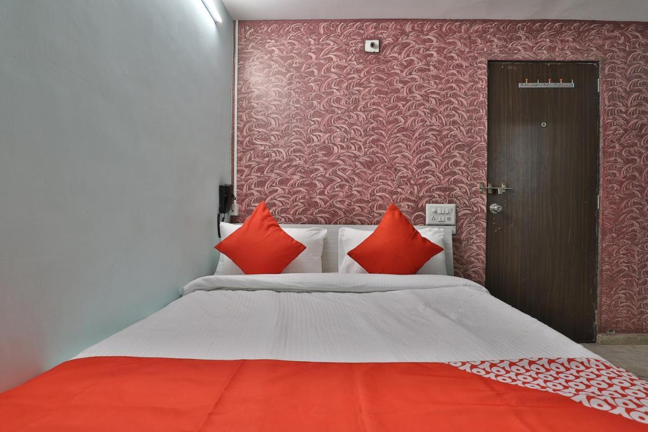 Oyo 39829 Kum Kum Palace 3* Ahmedabad