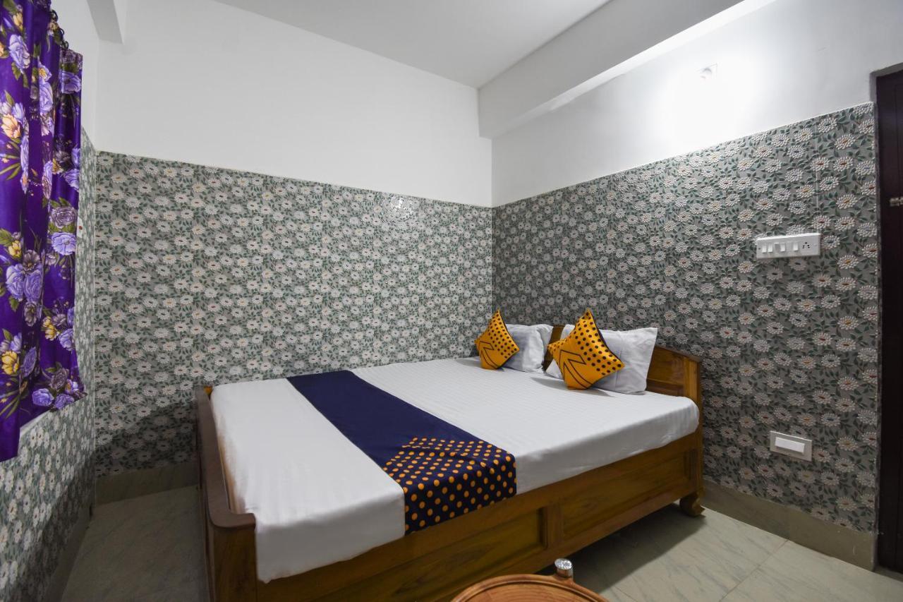 Oyo 67789 Savera 3* Ahmedabad