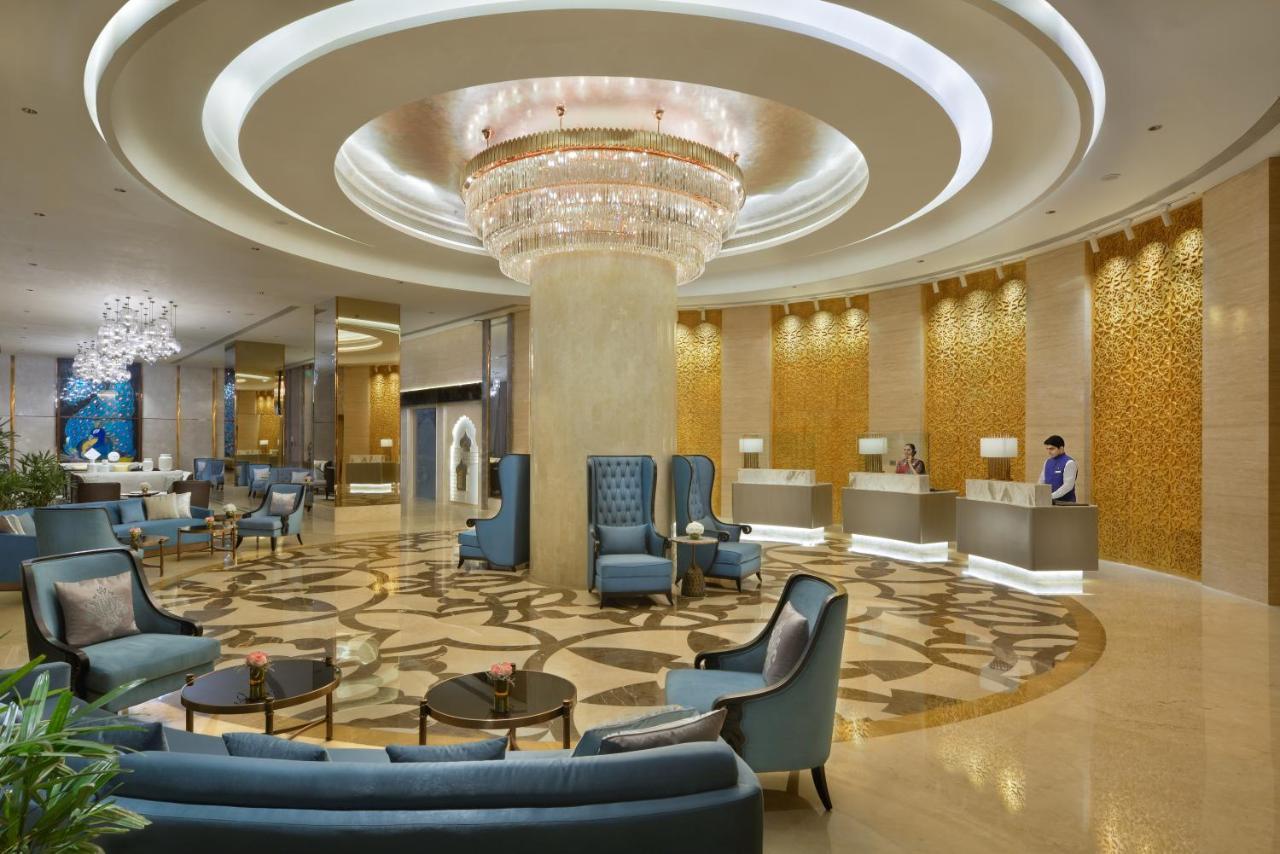 Taj Skyline 5* Ahmedabad