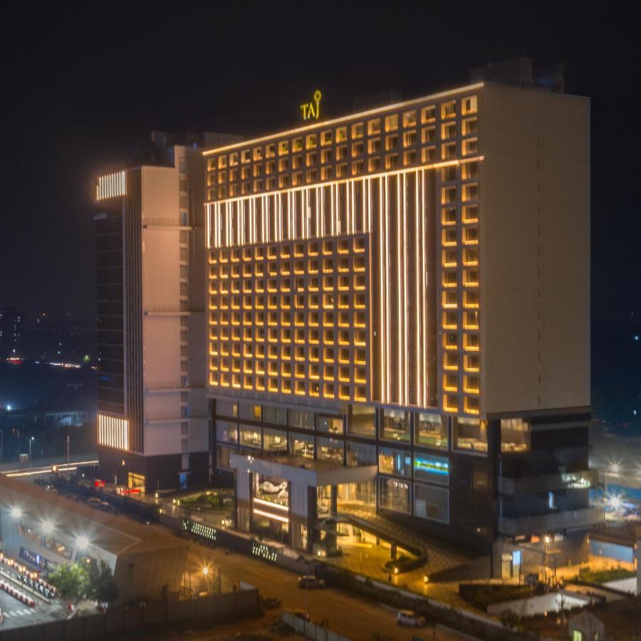 Hotel Taj Skyline Ahmedabad