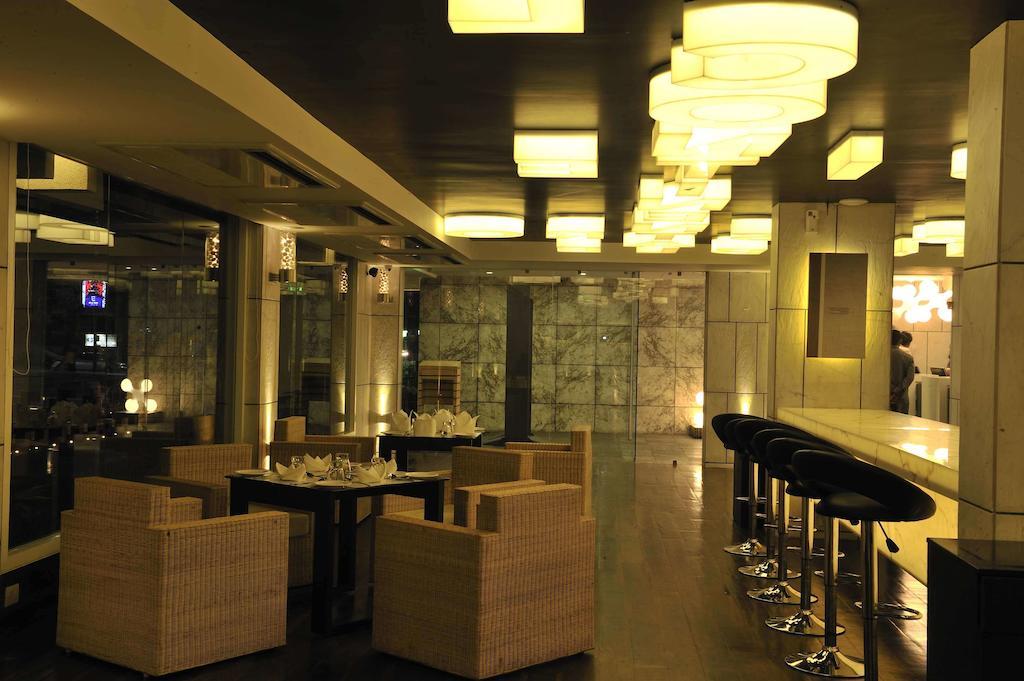 Hotel El Dorado Ahmedabad