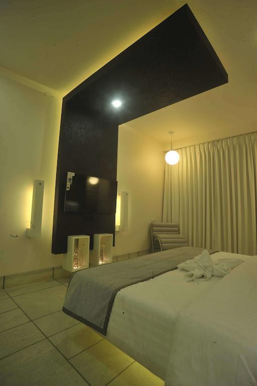Hotel El Dorado Ahmedabad