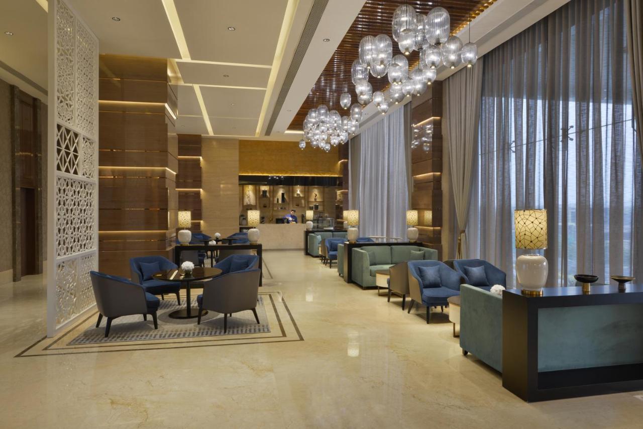 Taj Skyline 5*