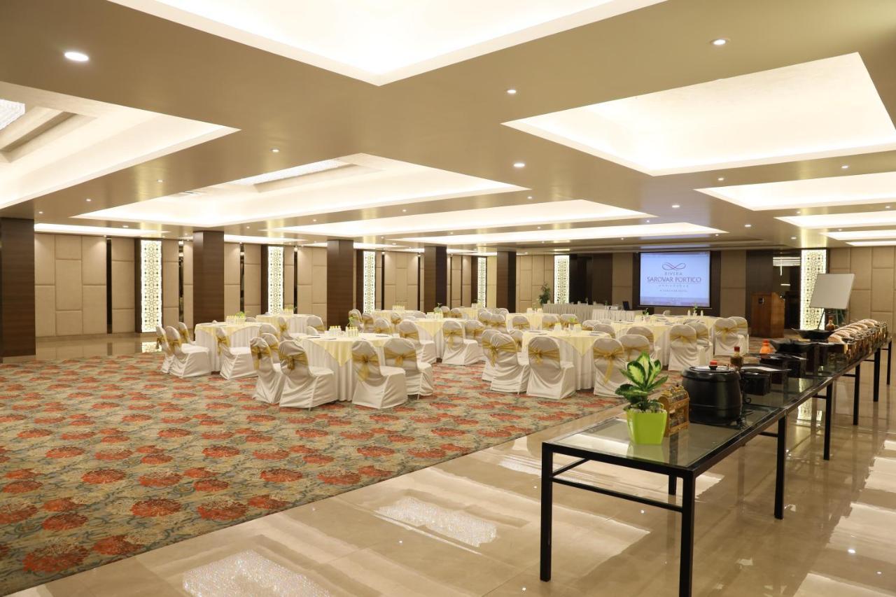Sarovar Portico Rivera Hotel