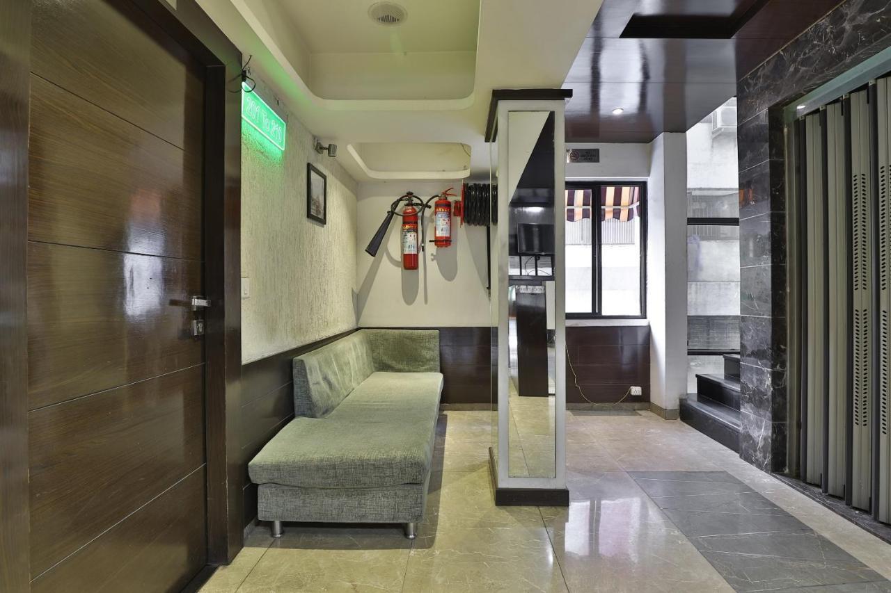 Hotel Oyo 44976 Metro Park