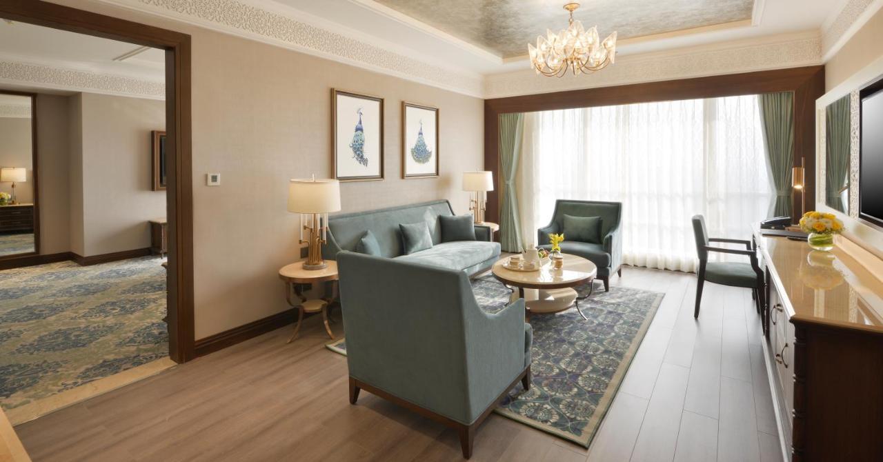 Taj Skyline 5*