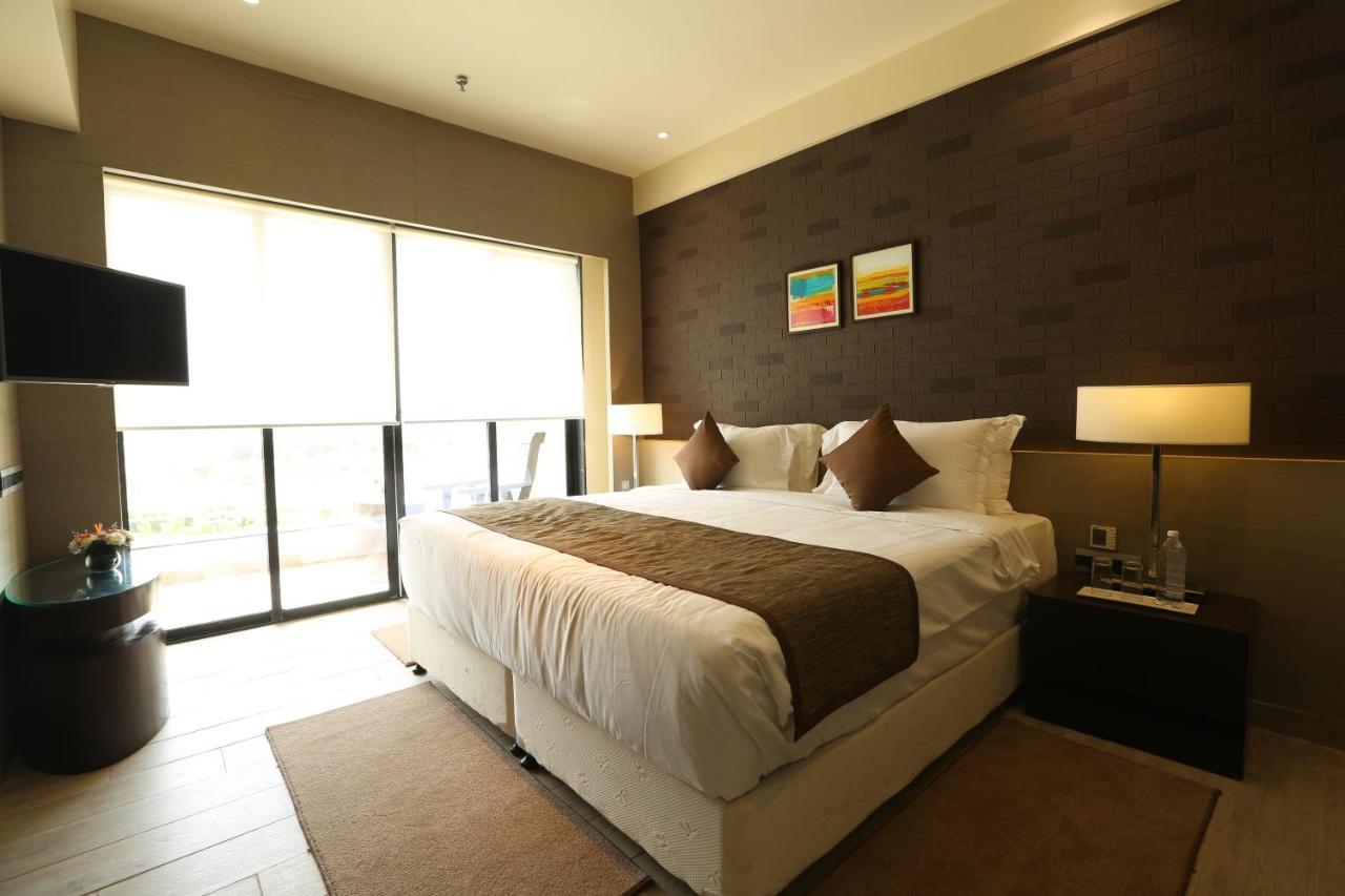 Hotel Wyndham Shela 5*