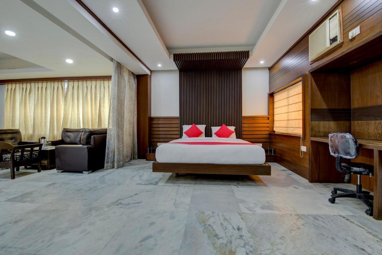 Oyo 1545 Shivani International 3* Ahmedabad