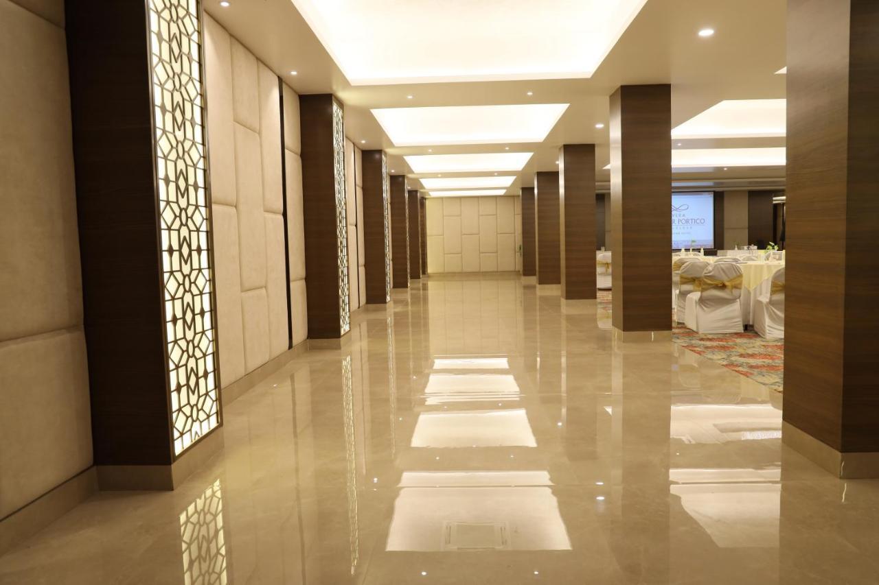 Hotel Sarovar Portico Rivera 4*