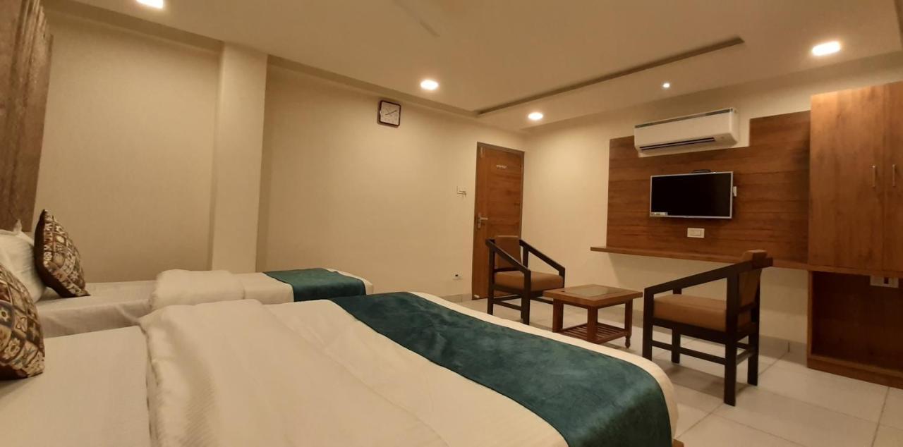 Kinara Hotel