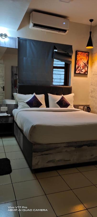 Casa Blanca - A Boutique * Ahmedabad