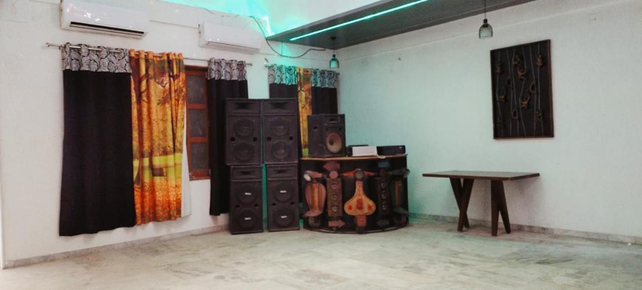 Casa Blanca - A Boutique * Ahmedabad