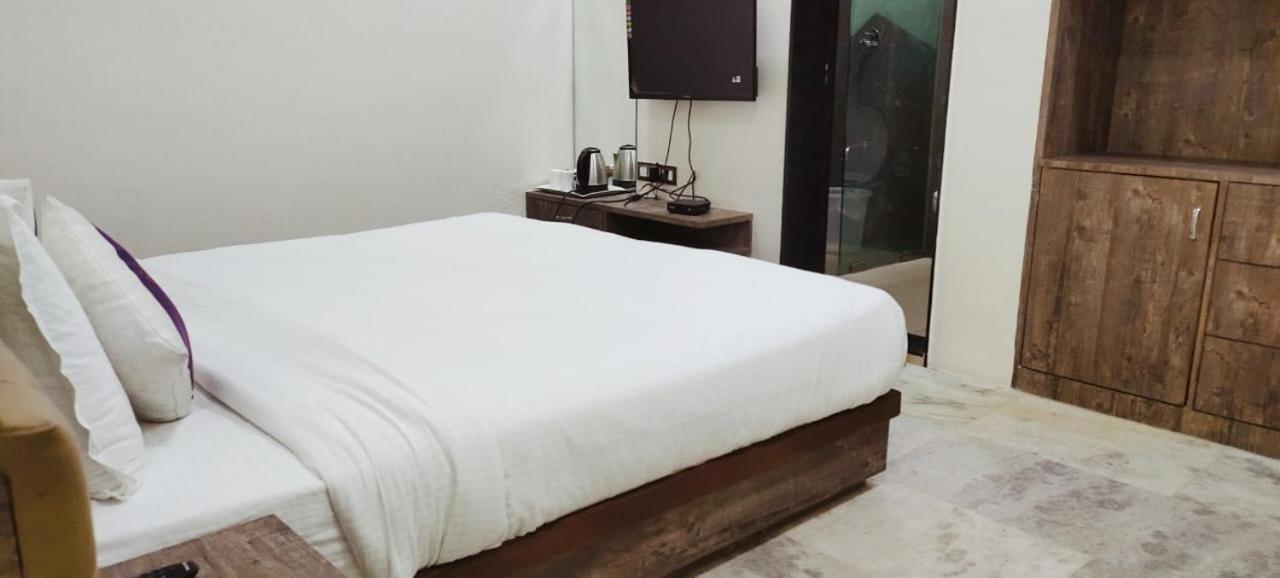 Casa Blanca - A Boutique * Ahmedabad