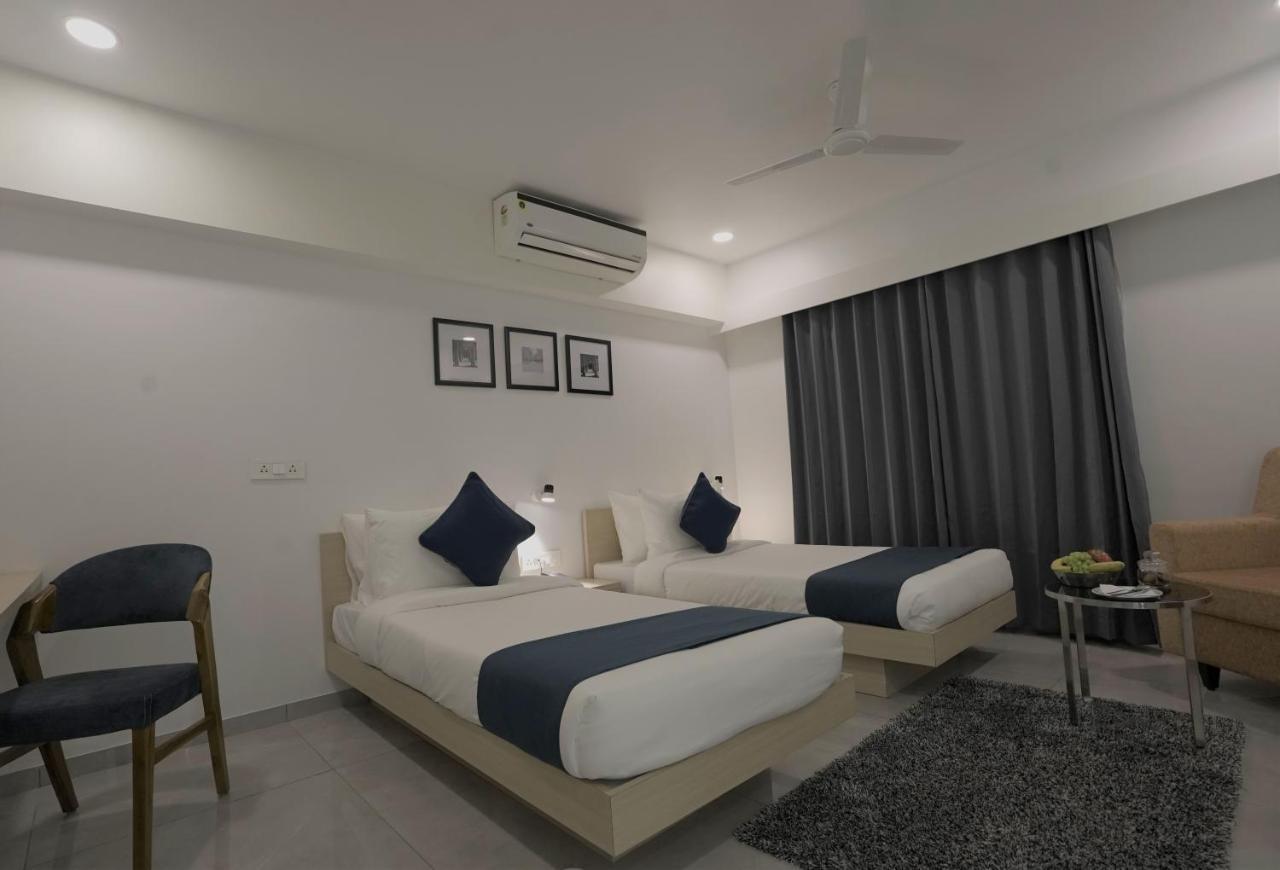 The Mantra One By Blues Hotels Hotel Ahmedabad