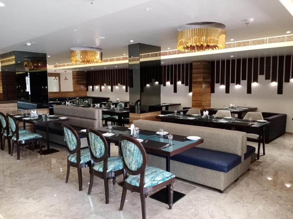 Hotel The Mantra One By Blues Hotels *