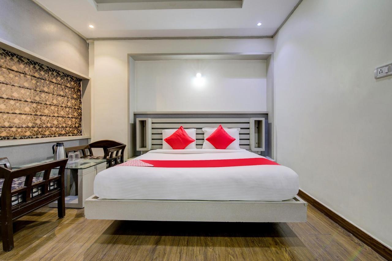 Oyo 1545 Shivani International Ahmedabad