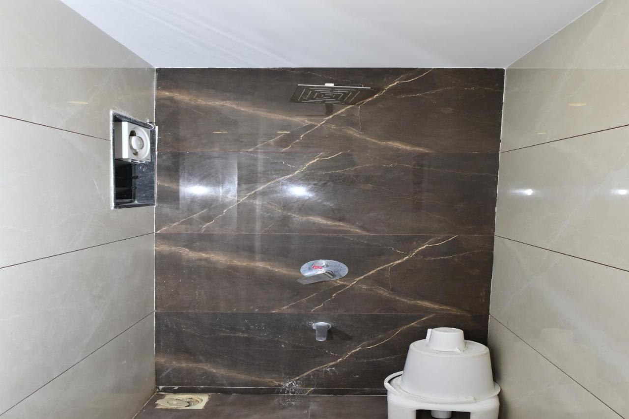 Royal Square By Sky 3* Ahmedabad
