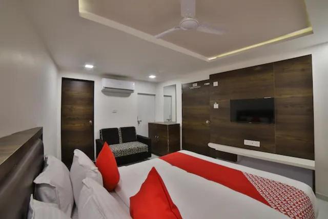 Hotel Maan Palace Ahmedabad