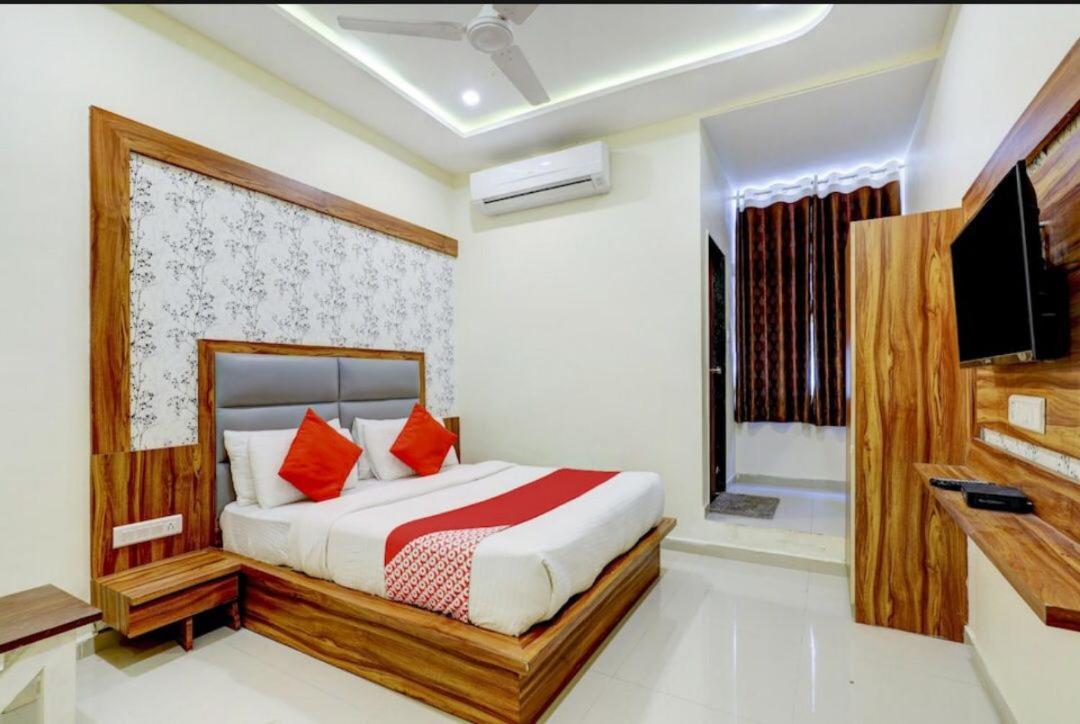 Hotel Ganesh Inn Ahmedabad