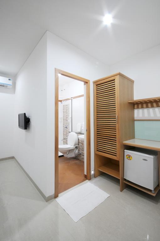 Inn Deecobiz 3*